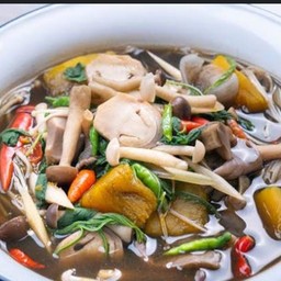 แกงเห็ดรวม