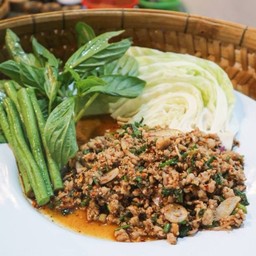 ลาบหมู/ไก่