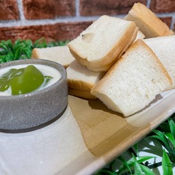 ขนมปังอบไอน้ำสังขยา