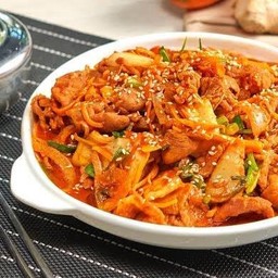 หมูนุ่มผัดกิมจิ นัวๆ กิมจิ Homemade ทำเองจริงๆน้า ;))