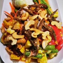 ส้มตำข้าวโพด