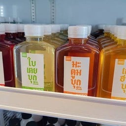 ร้านน้ำแม่มะลี