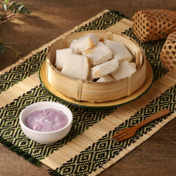ขนมปังนึ่งเผือกหอม - Steamed Toast with Taro