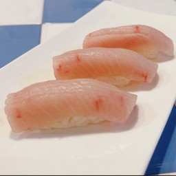 (551) ซูชิฮามาจิ Hamachi Sushi