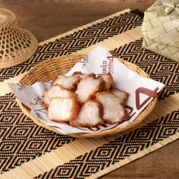 หมูสามชั้นทอด - Deep fried Pork Belly