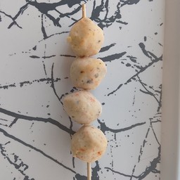 ลูกชิ้นแฟนตาซีไก่