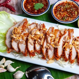 คอหมูทอด