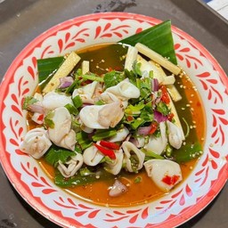 ยำปลาหมึก