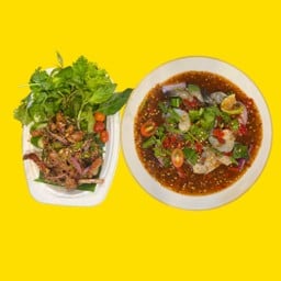 น้ำตกคอหมู + ยำกุ้งสดปลาร้านัว