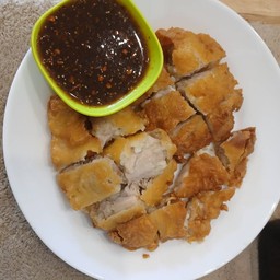 ไก่ทอดน้ำจิ้มแจ่ว (กับข้าว)