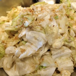 กะหล่ำปลีผัดซีอิ้ว