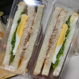 แซนด์วิชทูน่าไข่