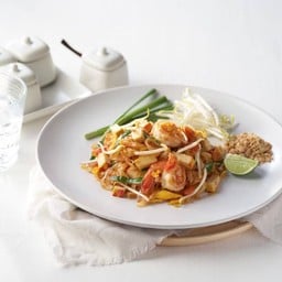 ผัดไทยกุ้งสด (วุ้นเส้น)