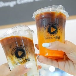 Lekaround แชมป์กาแฟส้ม 🏆 ร้านกาแฟอยู่ด้านหลัง SCB อาคารจอดรถงามวงศ์วาน 1