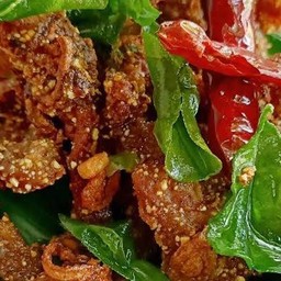 หมูคลุกฝุ่น