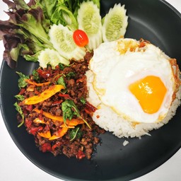 ข้าวกระเพราเนื้อสับ