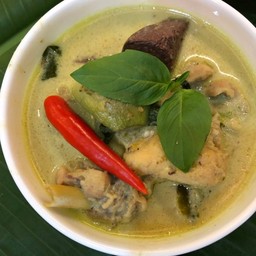 เกาเหลาแกงเขียวหวานไก่