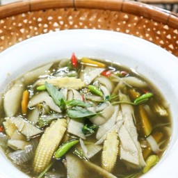 แกงหน่อไม้ ชามโต