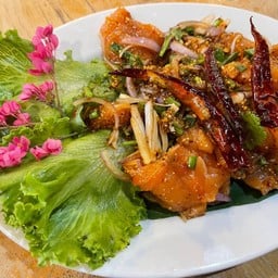 ลาบแซลมอน