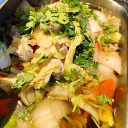 ต้มจืดผักกาดขาวไก่ก้อนเต้าหู้ไข่