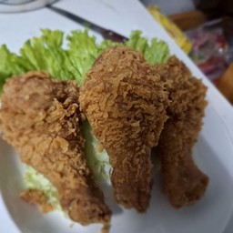 น่องไก่กรอบ