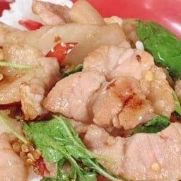 หม่าล่าปากเปิดสาขาวัดพนมยงค์ลูกชิ้นทอด หลังวัดพนมยงค์