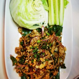 ลาบเนื้อ