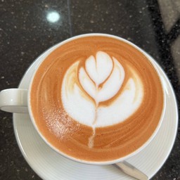 ชาไทยร้อน