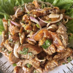 น้ำตกไก่ย่าง