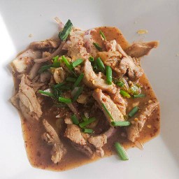 ลูกชิ้นหม้อไฟ 55/92 เจริญกรุง 85 แยก 16-4 ลูกชิ้นหม้อไฟ