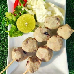 ลูกชิ้นหมึก ย่าง