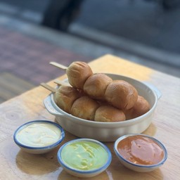 น้องลูกปังและผองเพื่อน