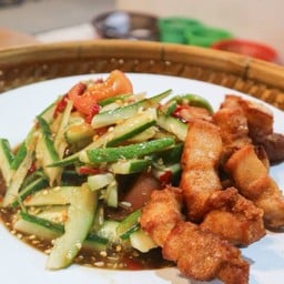 ตำแตงสามชั้นทอด