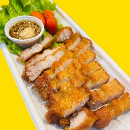 สามชั้นทอด