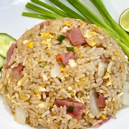 ข้าวผัดแฮม