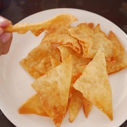 เกี๊ยวกรอบ 5 ชิ้น