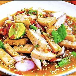 ยำหมูยอ