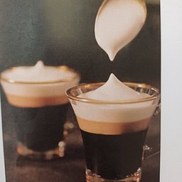 เอสเพรสโซ่แมคคิเอโต้