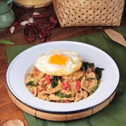 ข้าวกะเพราไก่สับ+ไข่ดาว