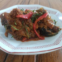 ผัดเผ็ดปลาดุก