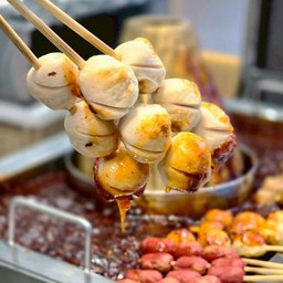 ร้านลับตามสั่ง (ลูกชิ้นตู้เหลือง) มหาราช-สวนน้ำจันท์