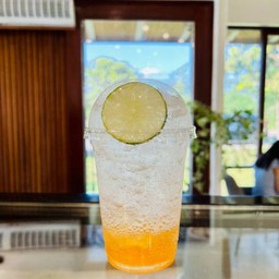 พีช สปาคคลิ่ง