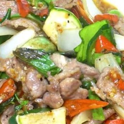 ผัดขี้เมาหมูนุ่ม