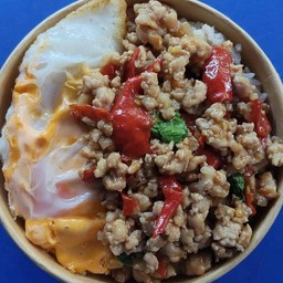 ข้าวกระเพราหมู
