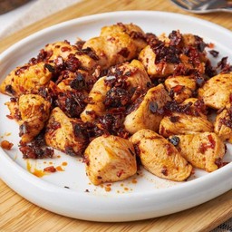 ไก่นุ่มผัดพริกเกลือ 225 kcal