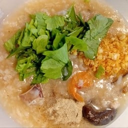 ข้าวต้มเครื่องโบราณ