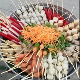 ลูกชิ้นทอดซอย22