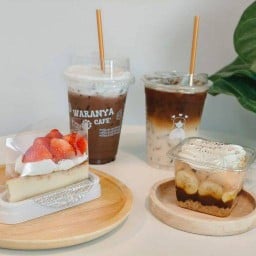 วรัญญา คาเฟ่ -