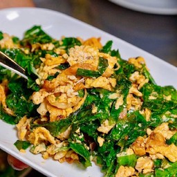 ใบเหลียงผัดไข่