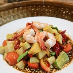 ตำหน่อไม้กุ้งสุก